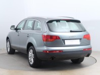 Audi Q7  3.0 TDI 