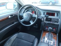 Audi Q7  3.0 TDI 
