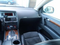 Audi Q7  3.0 TDI 