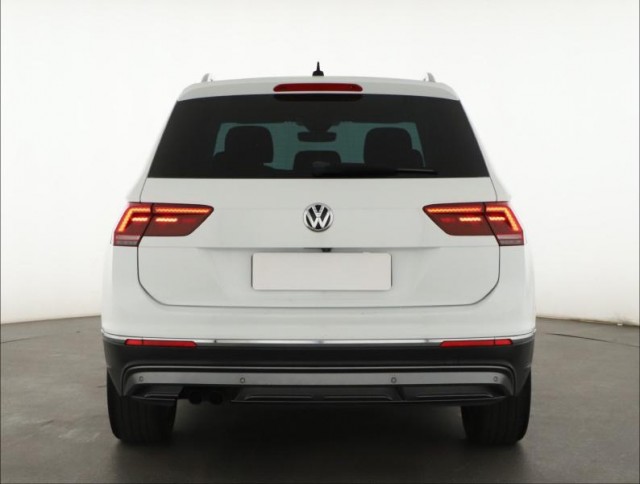Volkswagen Tiguan  2.0 TDI 