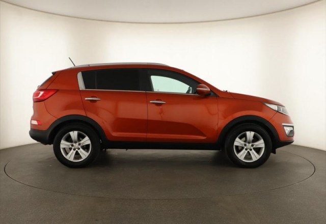 Kia Sportage  2.0 CRDi 