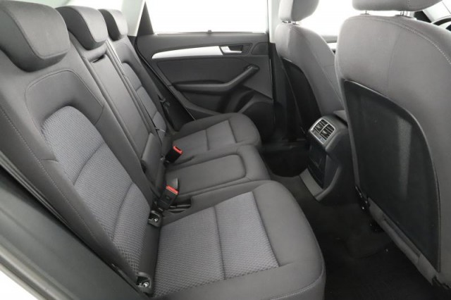 Audi Q5  2.0 TDI S line