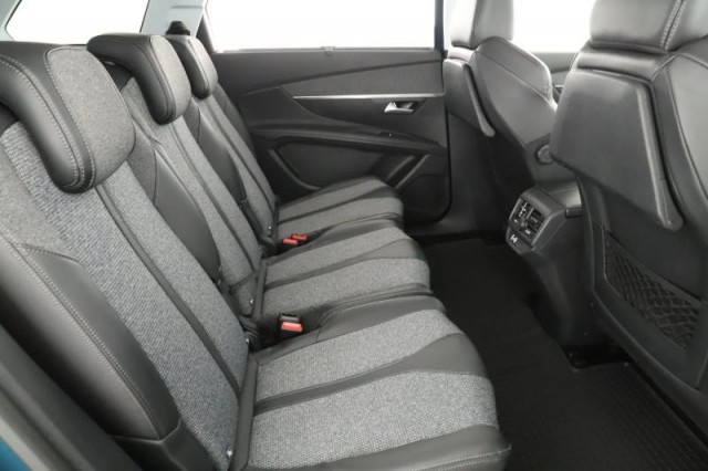 Peugeot 5008  1.6 BlueHDi Allure