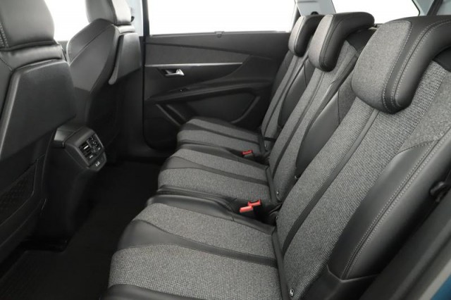 Peugeot 5008  1.6 BlueHDi Allure
