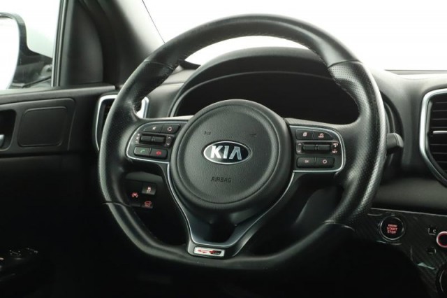 Kia Sportage  2.0 CRDi 
