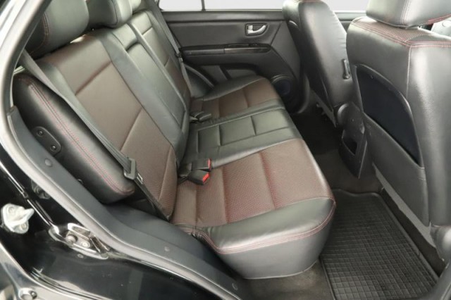 Kia Sorento  2.5 CRDi 