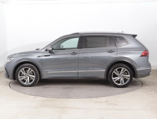 Volkswagen Tiguan  2.0 TDI R-Line