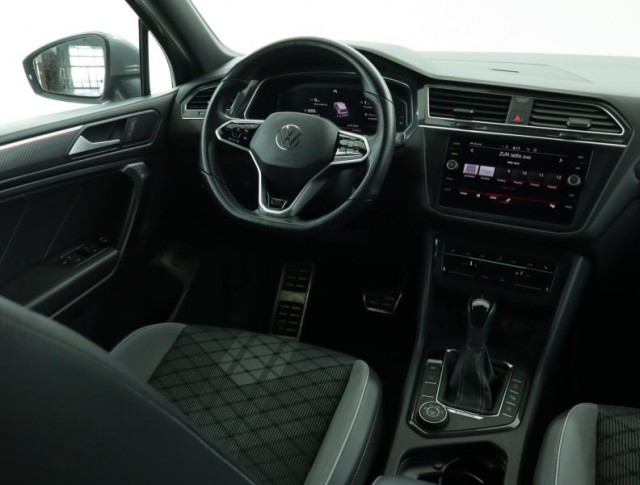 Volkswagen Tiguan  2.0 TDI R-Line