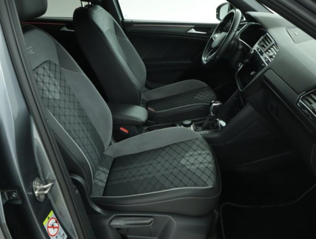 Volkswagen Tiguan  2.0 TDI R-Line