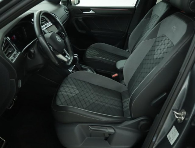 Volkswagen Tiguan  2.0 TDI R-Line