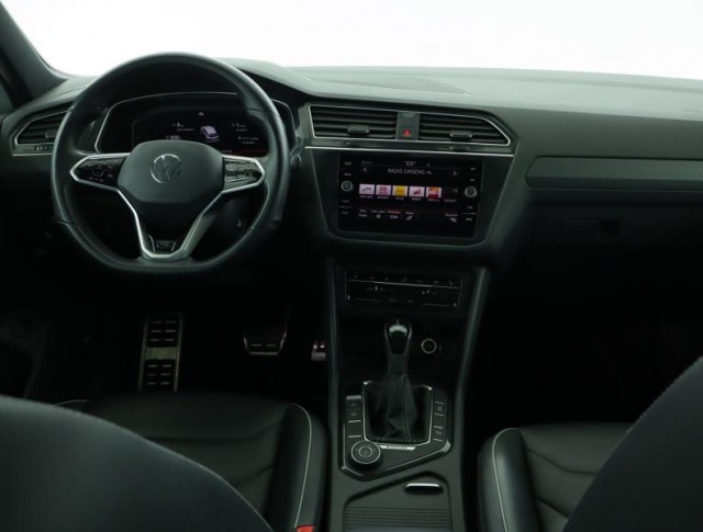 Volkswagen Tiguan  2.0 TSI R-Line