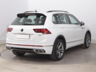 Volkswagen Tiguan  2.0 TSI R-Line