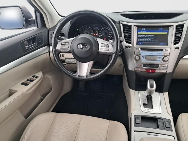 Subaru Outback  2.5 