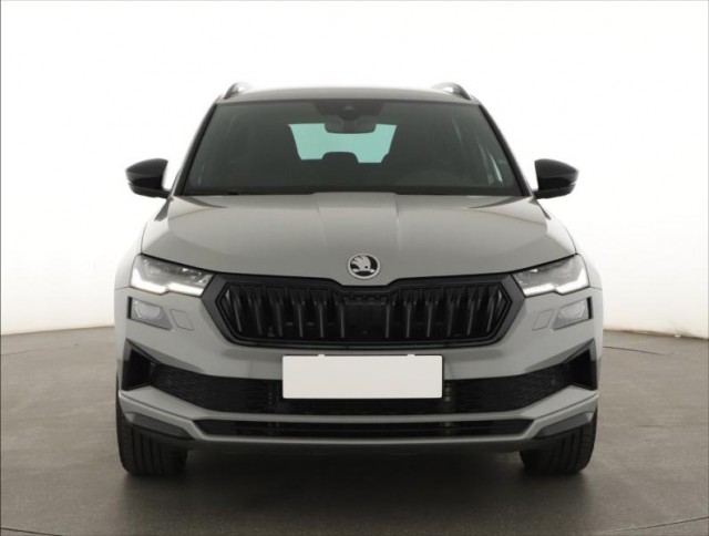 Škoda Karoq  1.5 TSI Sportline