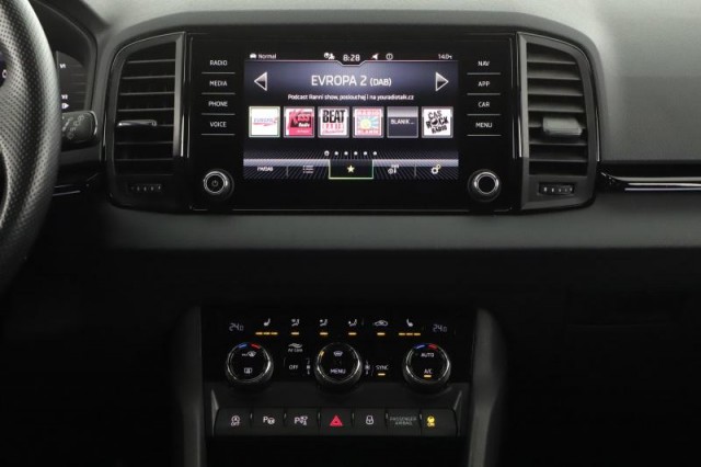 Škoda Karoq  1.5 TSI Sportline
