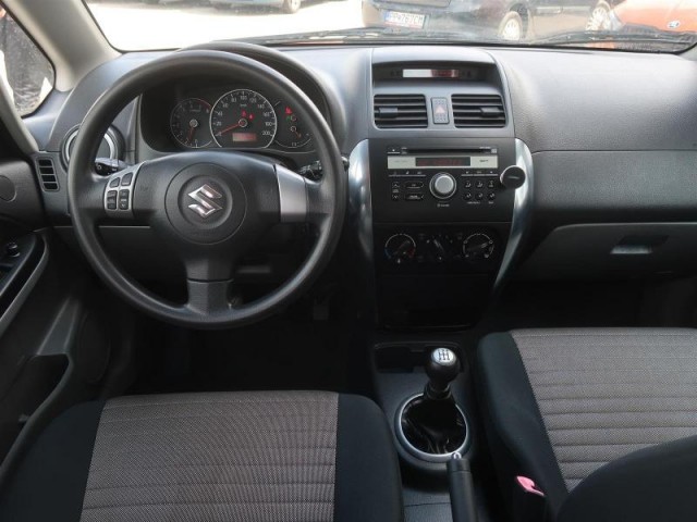 Suzuki SX4  1.6 VVT 