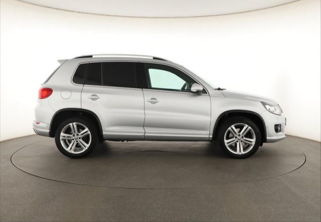 Volkswagen Tiguan  2.0 TDI 