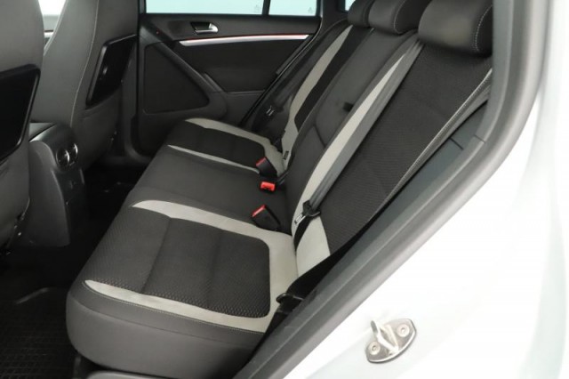Volkswagen Tiguan  2.0 TDI 