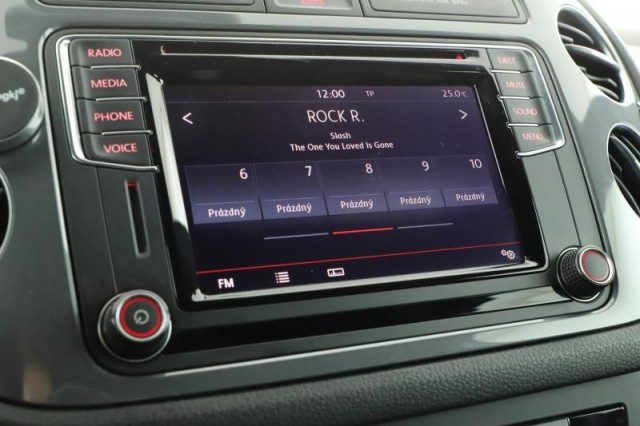 Volkswagen Tiguan  2.0 TDI 