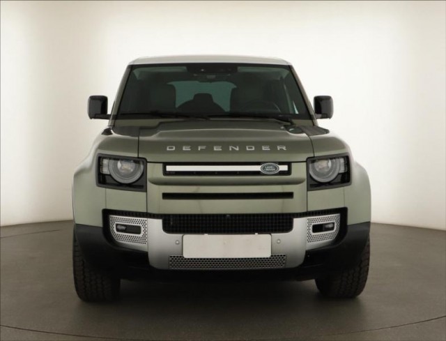 Land Rover Defender  D250 AWD HSE