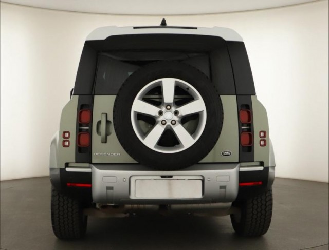 Land Rover Defender  D250 AWD HSE