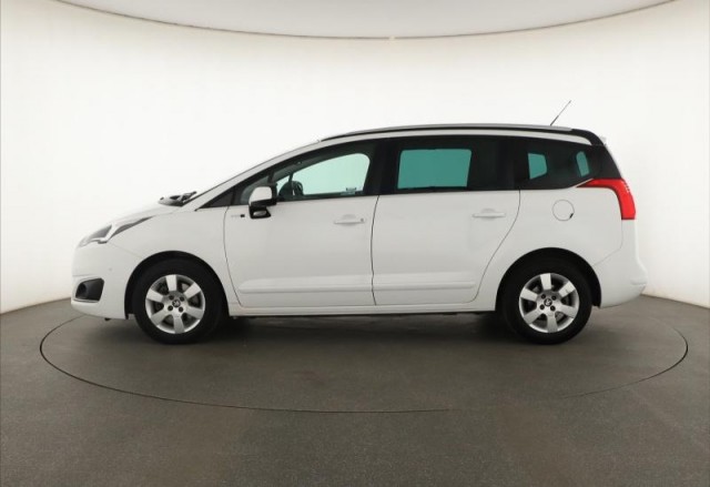 Peugeot 5008  2.0 BlueHDi 