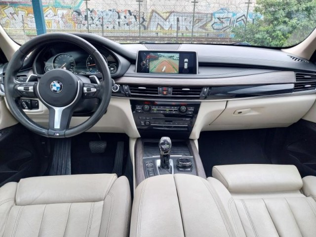 BMW X5  xDrive40d 