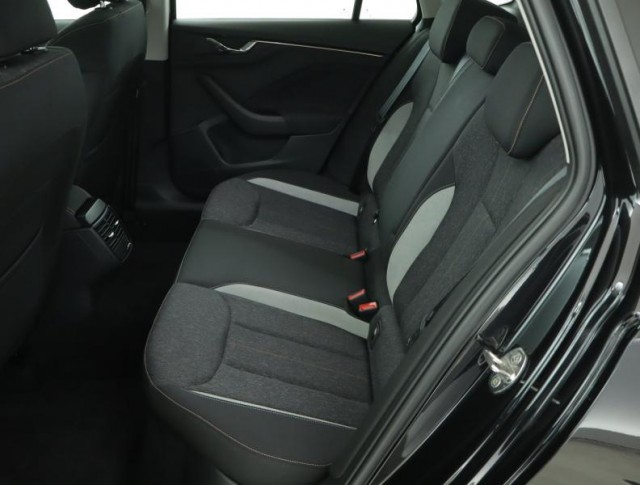 Škoda Kamiq  1.0 TSI Style
