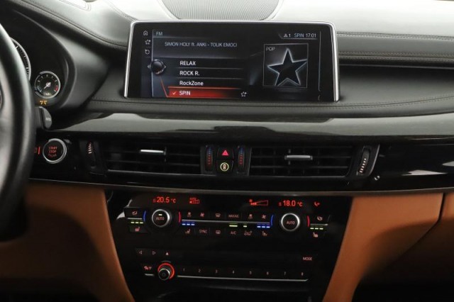 BMW X6  xDrive40d M Paket