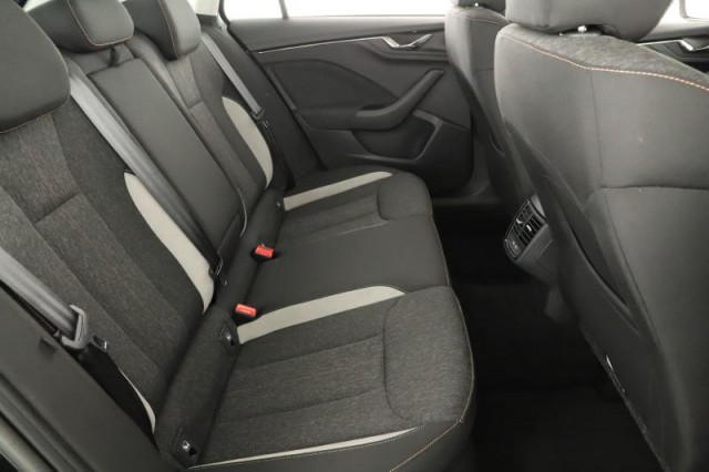 Škoda Kamiq  1.0 TSI Style