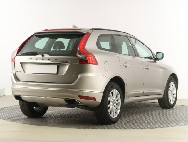 Volvo XC60  T5 AWD 