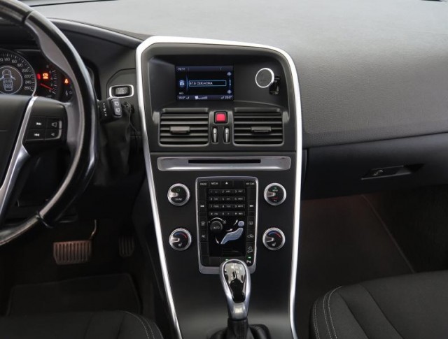 Volvo XC60  T5 AWD 