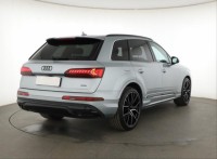 Audi Q7  50 TDI S-line