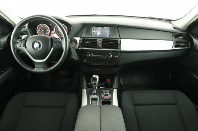 BMW X6  xDrive40d 
