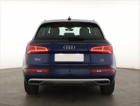 Audi Q5  2.0 TDI basis