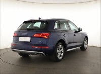 Audi Q5  2.0 TDI basis