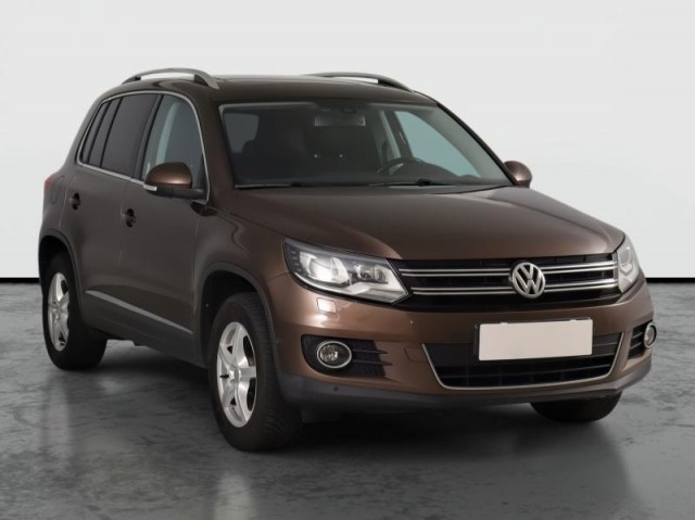 Volkswagen Tiguan  2.0 TDI Sport