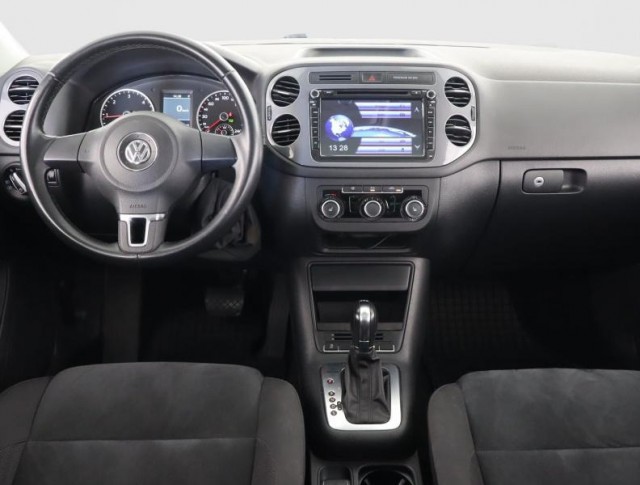 Volkswagen Tiguan  2.0 TDI Sport