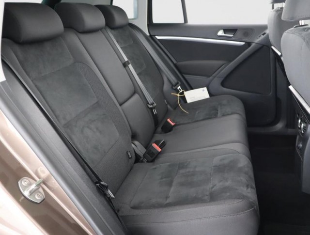 Volkswagen Tiguan  2.0 TDI Sport
