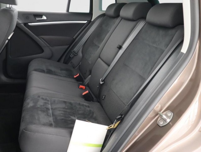 Volkswagen Tiguan  2.0 TDI Sport