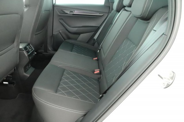 Škoda Karoq  2.0 TSI Sportline