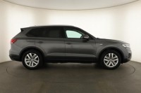 Volkswagen Touareg  3.0 TDI 