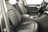 Volkswagen Touareg  3.0 TDI 