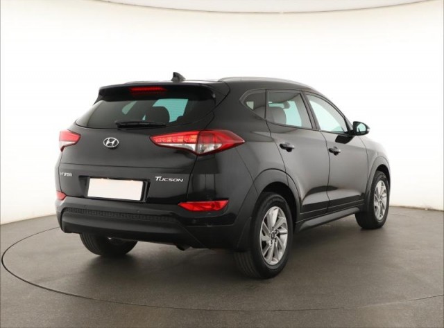 Hyundai Tucson  1.7 CRDi 