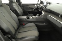 Peugeot 3008  1.5 BlueHDi 