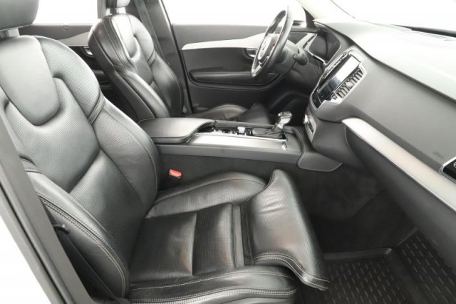 Volvo XC90  D5 AWD 