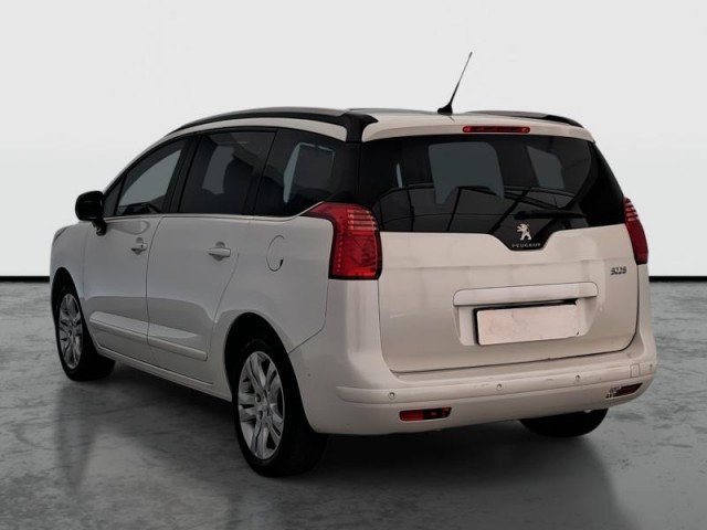 Peugeot 5008  1.6 HDi 