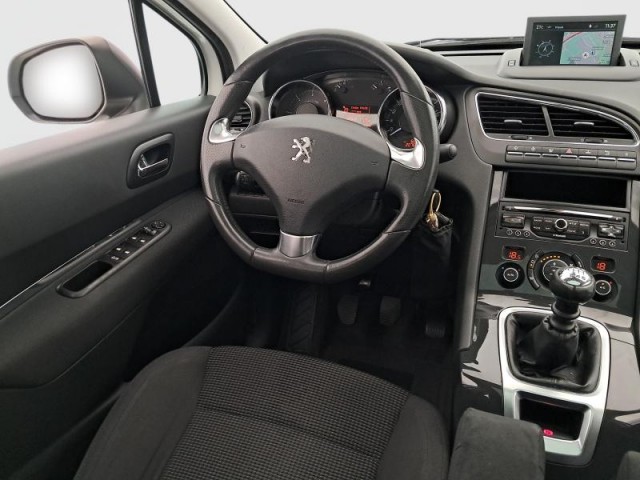 Peugeot 5008  1.6 HDi 