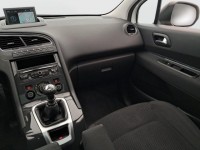 Peugeot 5008  1.6 HDi 