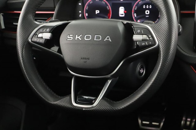 Škoda Kamiq  1.0 TSI Monte Carlo